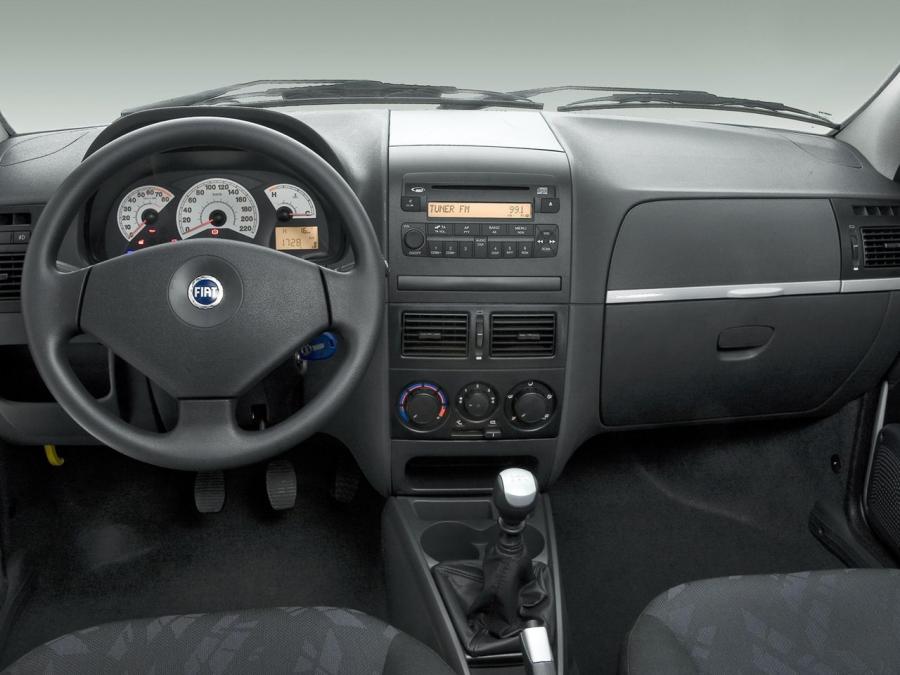  Fiat Palio 5-Door 2007 года  (фото 7 из 12)